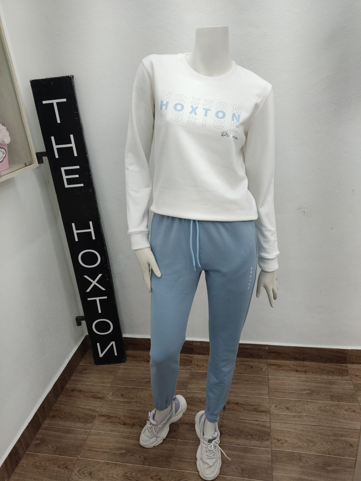 Conjunto deportivo combinación de colores